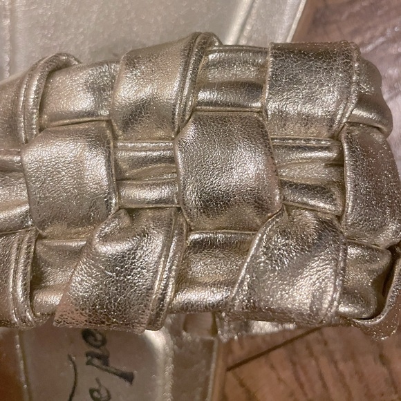 Free People Gold Sandals - Picture 8 of 9